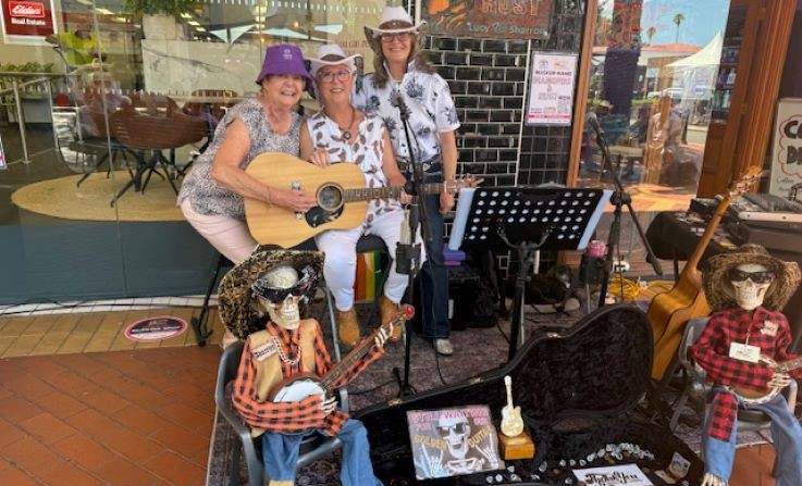 at-tamworth-with-diamonds-and-rust