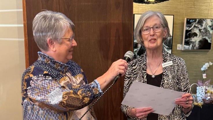 20-year-pin-bernie-with-patricia