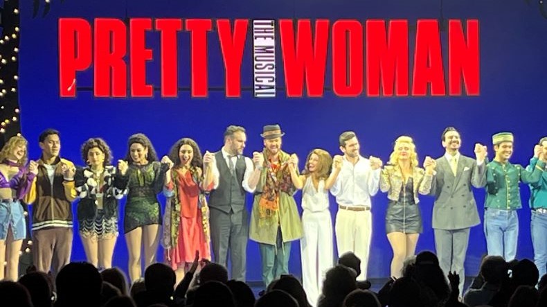 august-pretty-woman-theatre-outing