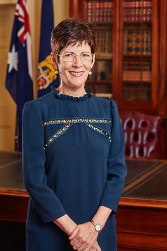 VIEW Patron Mrs Linda Hurley